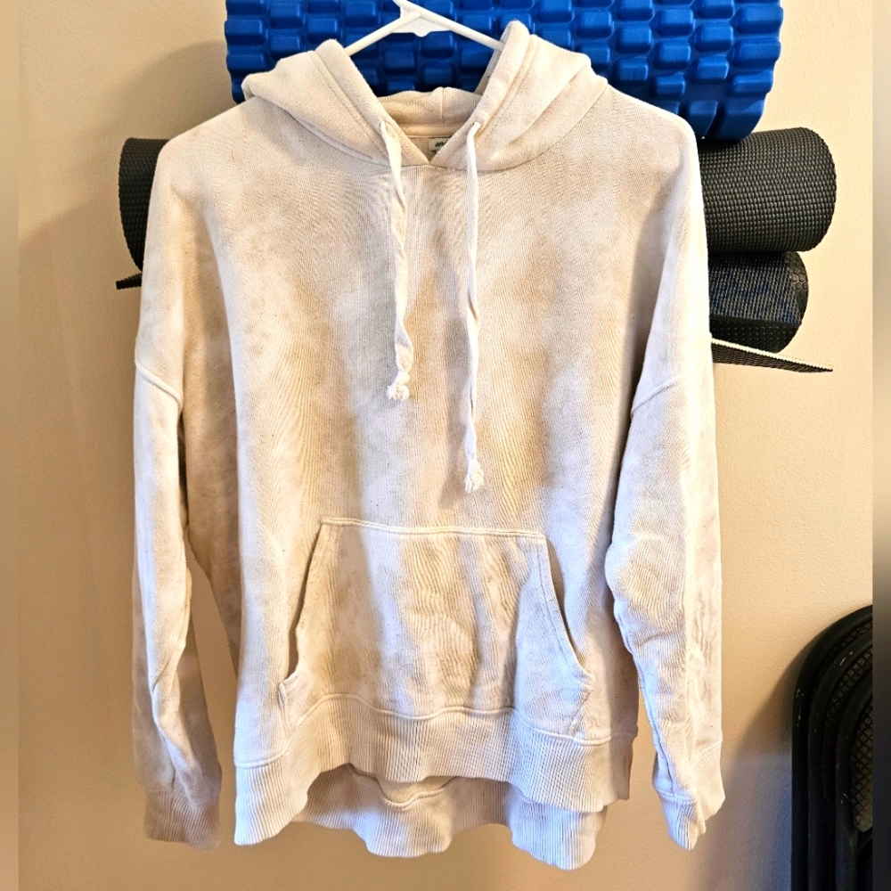 Aerie tie dye sweatshirt with hood